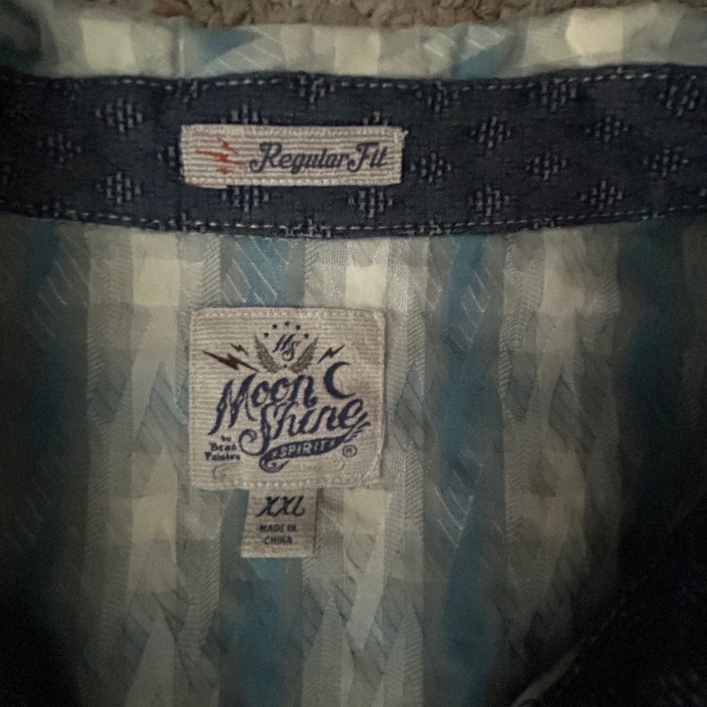 Men’s Pearl Snap Shirt